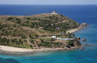 Διάσημος ζάμπλουτος παιδεραστής ήταν και ” Πτυχιούχος” χωρίς πτυχίο ,η ΕΡΤ βάφτισε καθηγητή τον… Θ.Ασκητή,η άριστη Κεραμέως στο παράνομο υπουργείο Παιδείας,ο Βελόπουλος οι σπουδές του και οι δυο Φραγκούληδες…