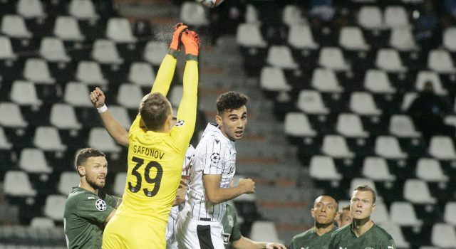 Εφτασε στην πηγή ,αλλά …έχασε 2-1 ο ΠΑΟΚ-Αποβλήθηκε ο Δώνης