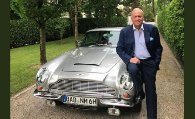 Η ‘Αστον Μάρτιν, η βίλα κοντά στο Χριστοφοράκο ,τα πολυτελή ακίνητα του Γηροκομείου ,οι Αγιάννηδες και τα πέντε…ψωροεκατομμυρια ευρώ!..