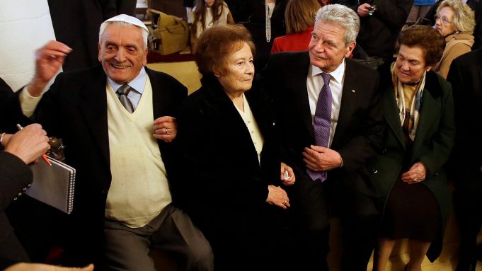 Η Εσθήρ Κοέν ,τα απάνθρωπα κολαστήρια και σύγχρονοι υποκριτές και Φαρισαίοι στα Κοινοβούλια!..