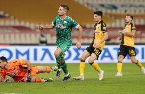 Νικησαν ΠΑΟ (στο ντέρμπι),ο ΠΑΟΚ (με 10 παικτες),όμως άλλο Μουρίνιο,άλλο Αλαφούζος…