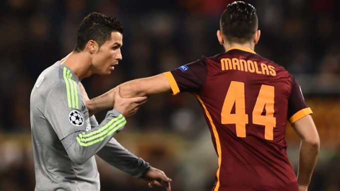 Ο Κριστιάνο Ρονάλντο νίκησε τον Μανωλά-Φωταγωγία στο Μάντσεστερ-Νικησαν οι μεγάλοι στο Κυπελλο Ελλάδας.