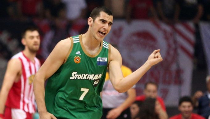 Μπο…Μπο…Μποοο.. Πεντάποντο(!) και Σεληνιασμένος Μποχωρίδης-ΠΑΟ τσάκισε τον Θρύλο με 11 πόντους διαφορά στον Πειραιά!