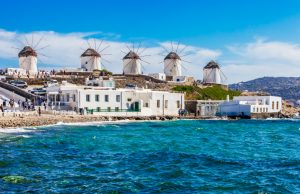 Όργιο “επωνύμων”αυθαιρέτων σε Μύκονο-Χαλκιδική-Ρόδο-Κρήτη μέσα στην πανδημία και τον(δήθεν)αποκλεισμό!