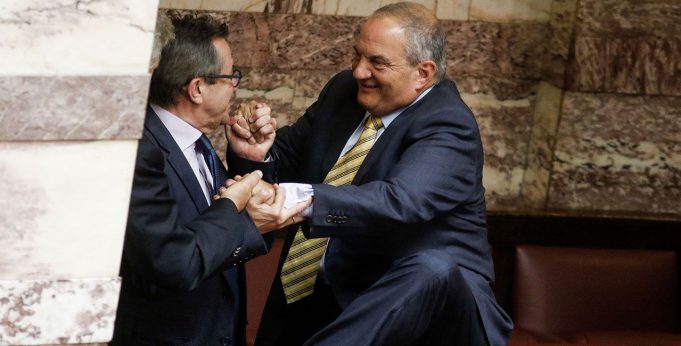 Το “Εθνικό εγκλημα” με την ΕΘΝΙΚΗ ΑΣΦΑΛΙΣΤΙΚΗ,ο Εισαγγελέας,η ανηψούλα Μητσοτάκη και τα λεφτά που ρέουν στο Δήμο Λαμίας.