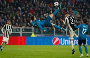 Το απίστευτο γκολ και ρεκόρ του καλύτερου παίκτη όλων των εποχών Κριστιάνο Ρονάλντο!Βιντεο