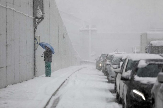 Εγκληματίες κατα συρροήν:Ούτε μια παραίτηση και πάλι!Εξαγοράζουν τη σιωπή με εκατομμύρια!Δείτε τα πρωτοσέλιδα σήμερα!