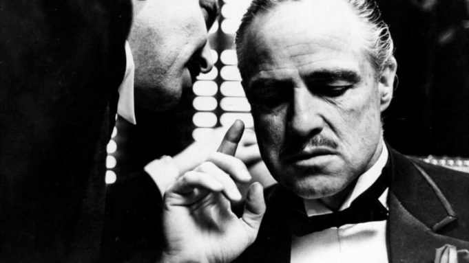 Καθημερινή: Καταγγέλλει τον Κυριάκο για …γκαγκστερισμούς!!! Με άρθρο του Προκόπη Παυλόπουλου δίνει μαθήματα περιβάλλοντος στην Α.Σακελλαροπούλου!