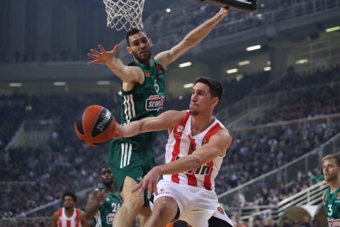 Απο τα αποδυτήρια κέρδισε (76-74) τον Παναθηναϊκό ο Ολυμπιακός!