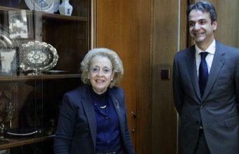 Απίστευτο!Κυριάκος Μητσοτάκης και οι καλοί του δημοσιογράφοι δήλωσαν στο δικαστήριο:Η π.Πρωθυπουργός και πρόεδρος του Αρείου Πάγου Βασιλική Θάνου είναι ένοχη,γιατί ουδείς αμφισβήτησε την αθωότητά της!
