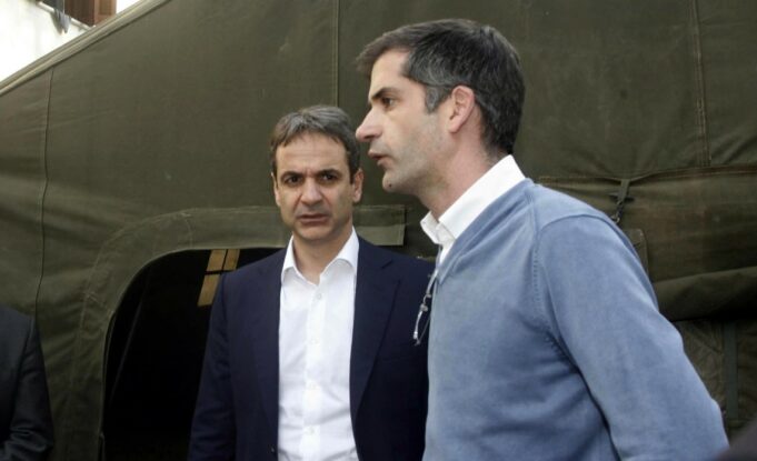 Σοκ απο τη Δικαιοσύνη!Ιδιώτες παλιόπαιδα έκαναν το πταίσμα(συγνώμη πλημμέλλημα…)και έβαλαν κοριούς στο ΓΕΣ(και) στην πρωθυπουργική(ανήψια)οικογένεια!..