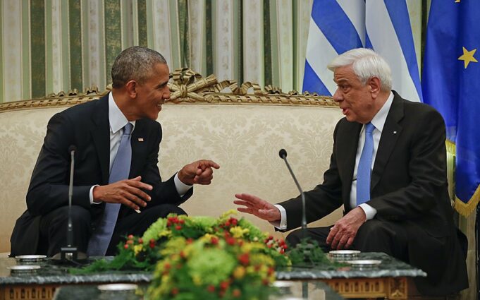 Ο Προκόπης Παυλόπουλος ομιλεί για την Ελλάδα τον Καραμανλή και τα θύματα της δικτατορίας των μετρίων,οι οποίοι λυμαίνονται τον τόπο…