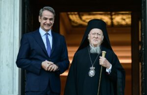 Πρωθυπουργέ,Παναγιώτατε,Μακαριότατε τα “ψάρια” βρομίζουν απο τα(μασονικά και άλλα) κεφάλια (δικών σας) και αφήστε την υποκρισία με την (μισή δουλειά) στη Ρόδο!